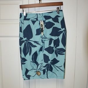 O'Neill Board Shorts ....NWT
